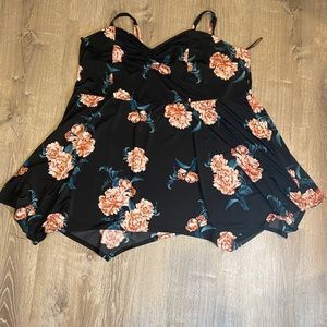 Torrid Tank top size 6